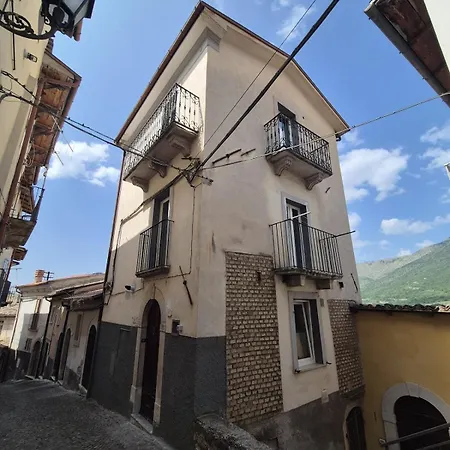 La Casa Al Civico 41 Ferienhaus Pettorano sul Gizio